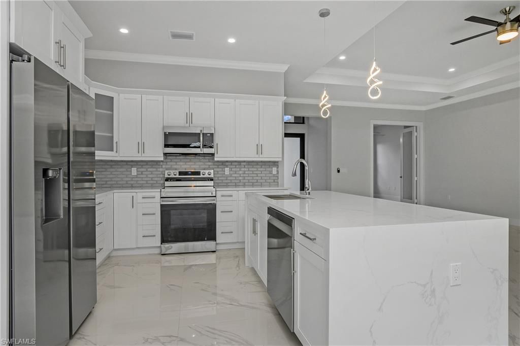 791 14th St Ne, Naples, FL 34120 Photo