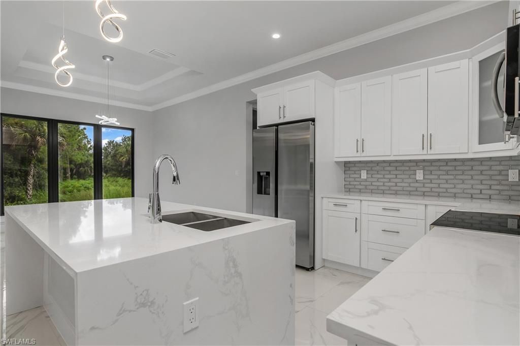 791 14th St Ne, Naples, FL 34120 Photo