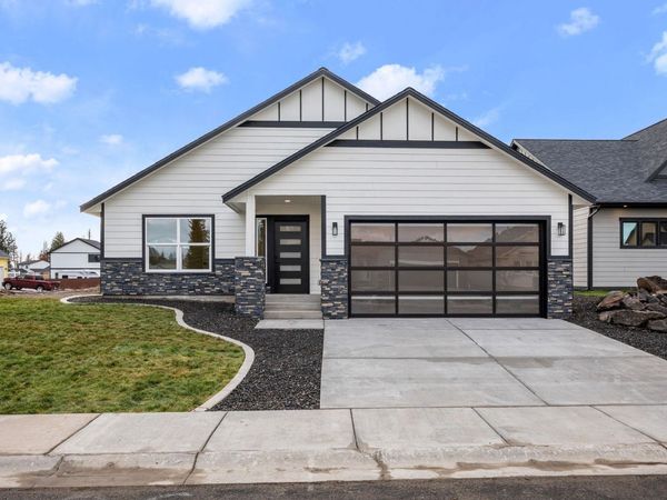 522 S Stanley St, Medical Lake, WA 99022