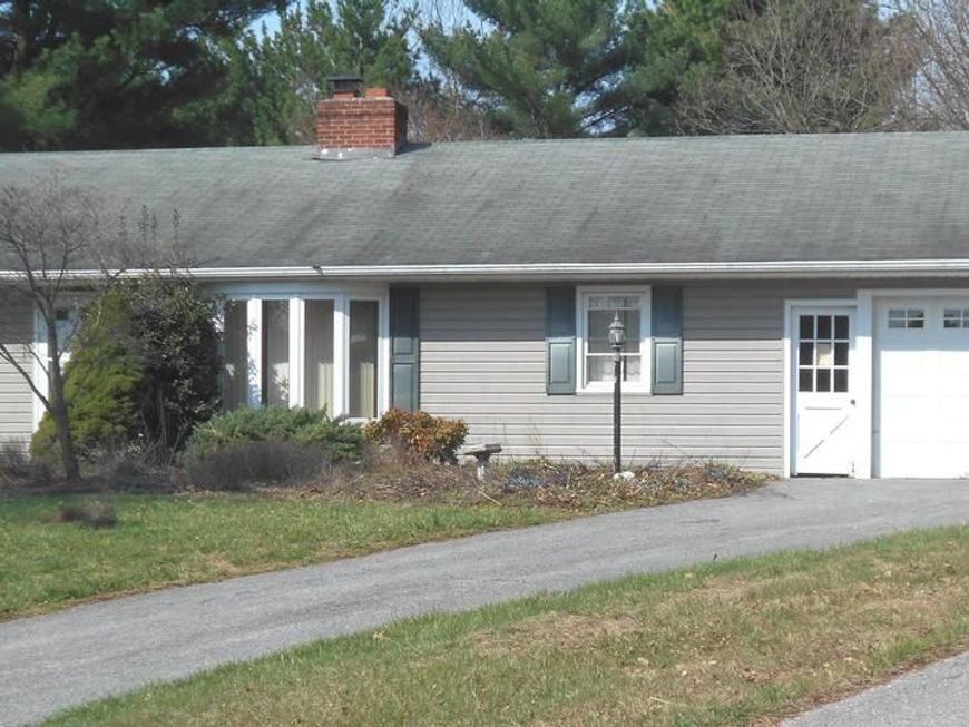 822 Wisteria Drive , Westminster, MD 21157 Main Photo