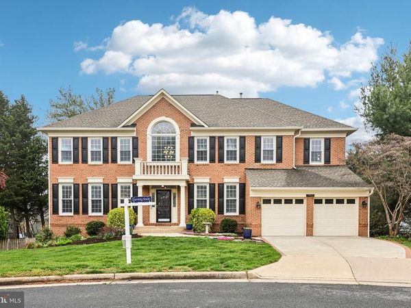 7902 GREENEBROOK COURT, FAIRFAX STATION, VA 22039