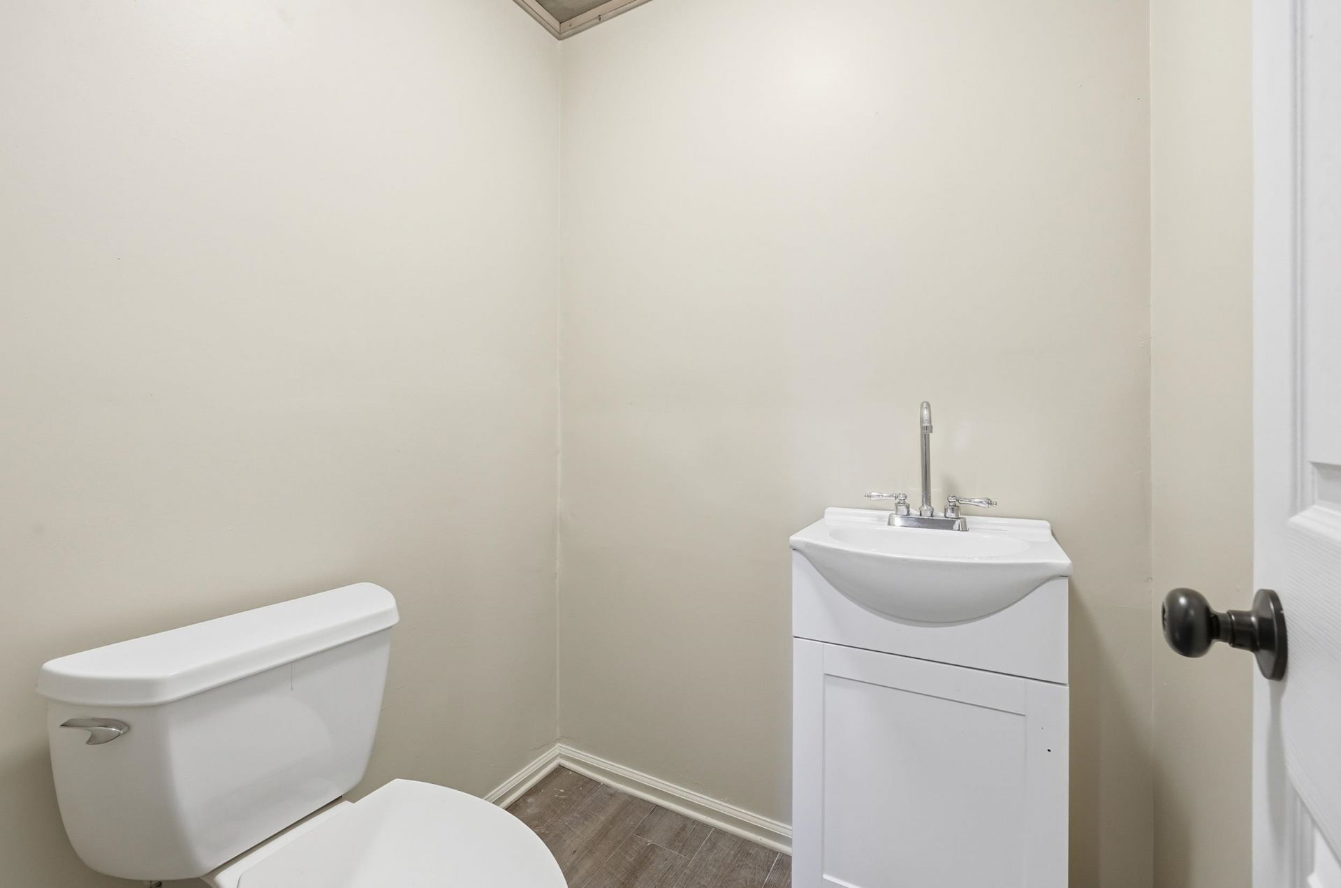 1835 Highway 45 Photo 12