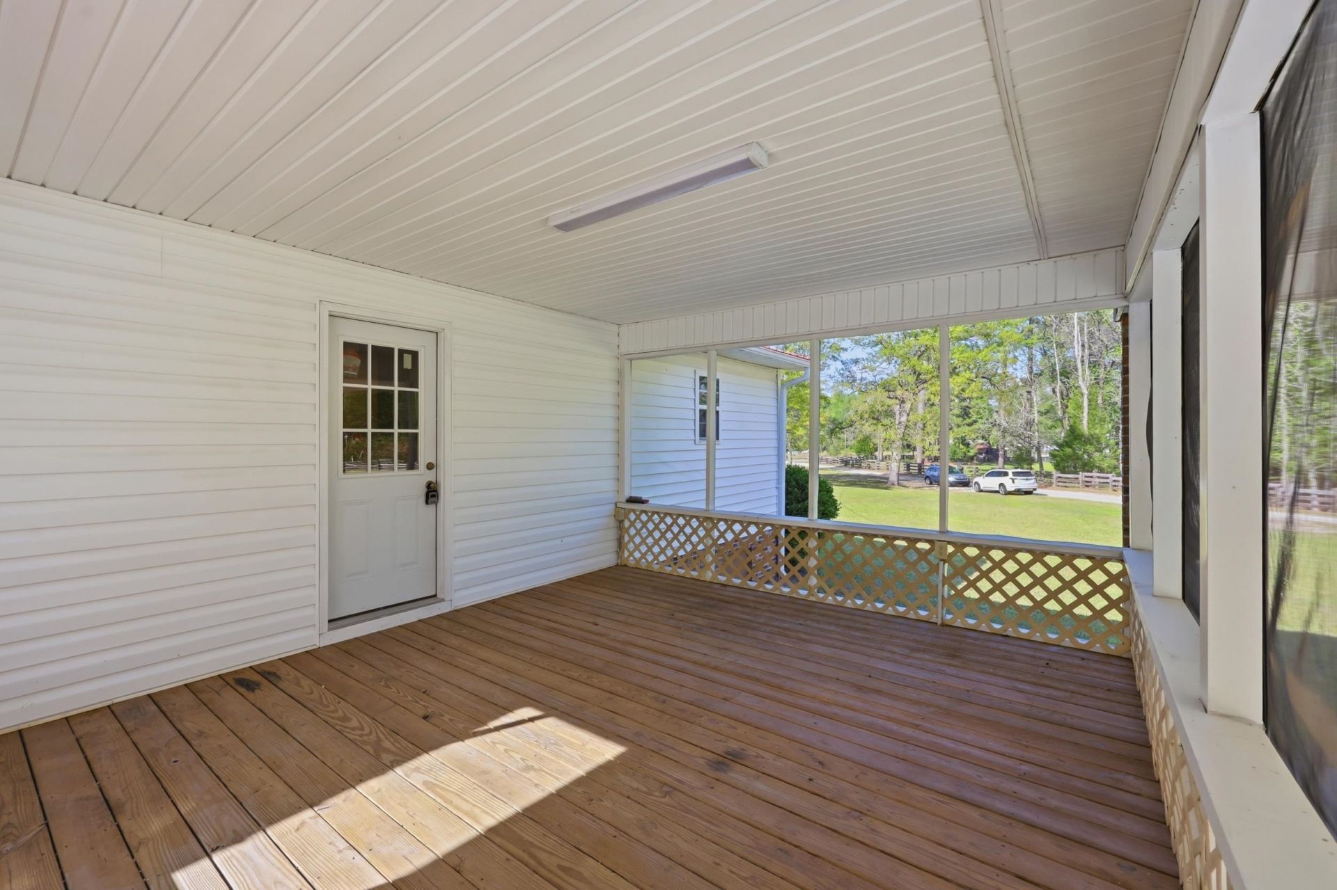 1835 Highway 45 Photo 25