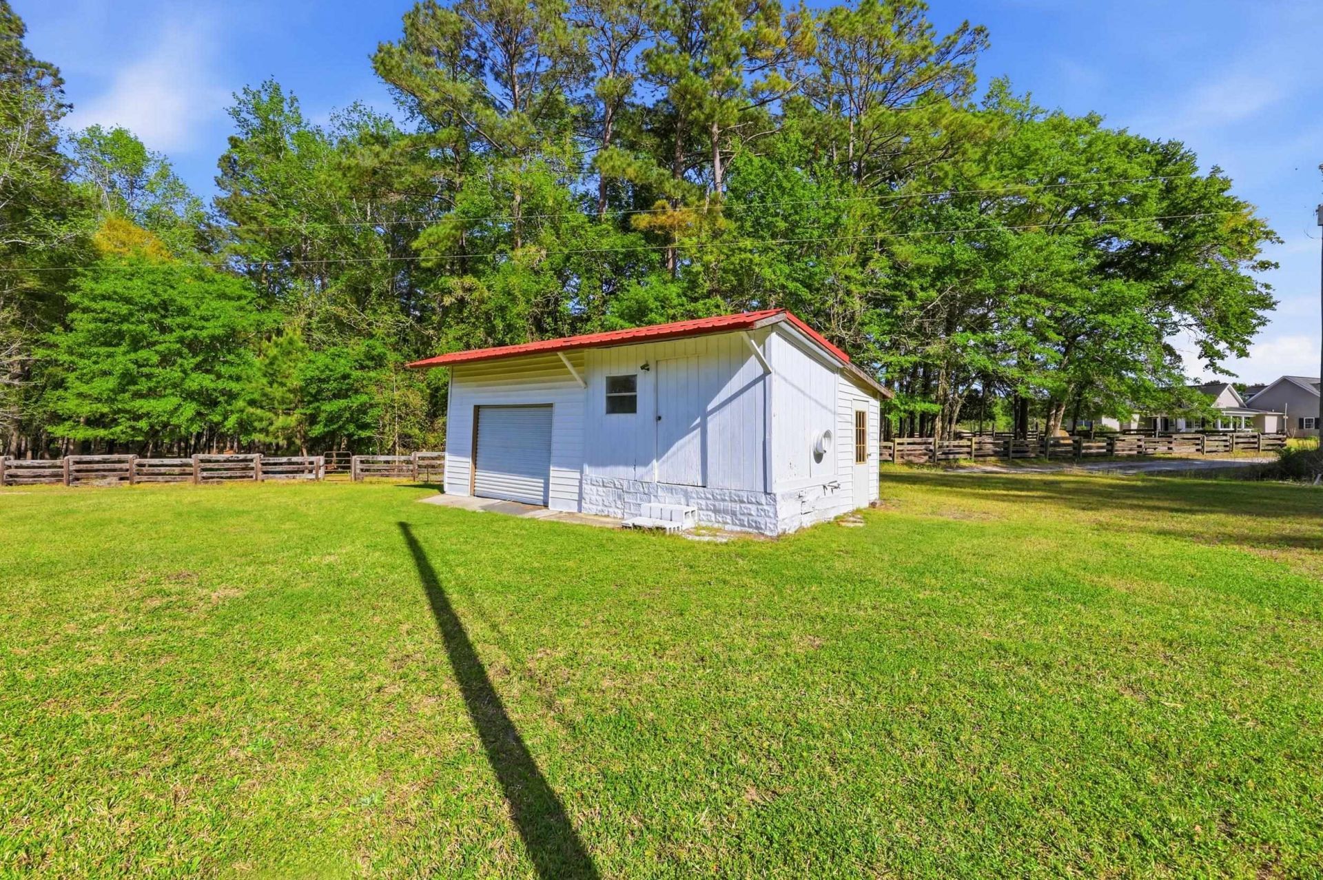 1835 Highway 45 Photo 28