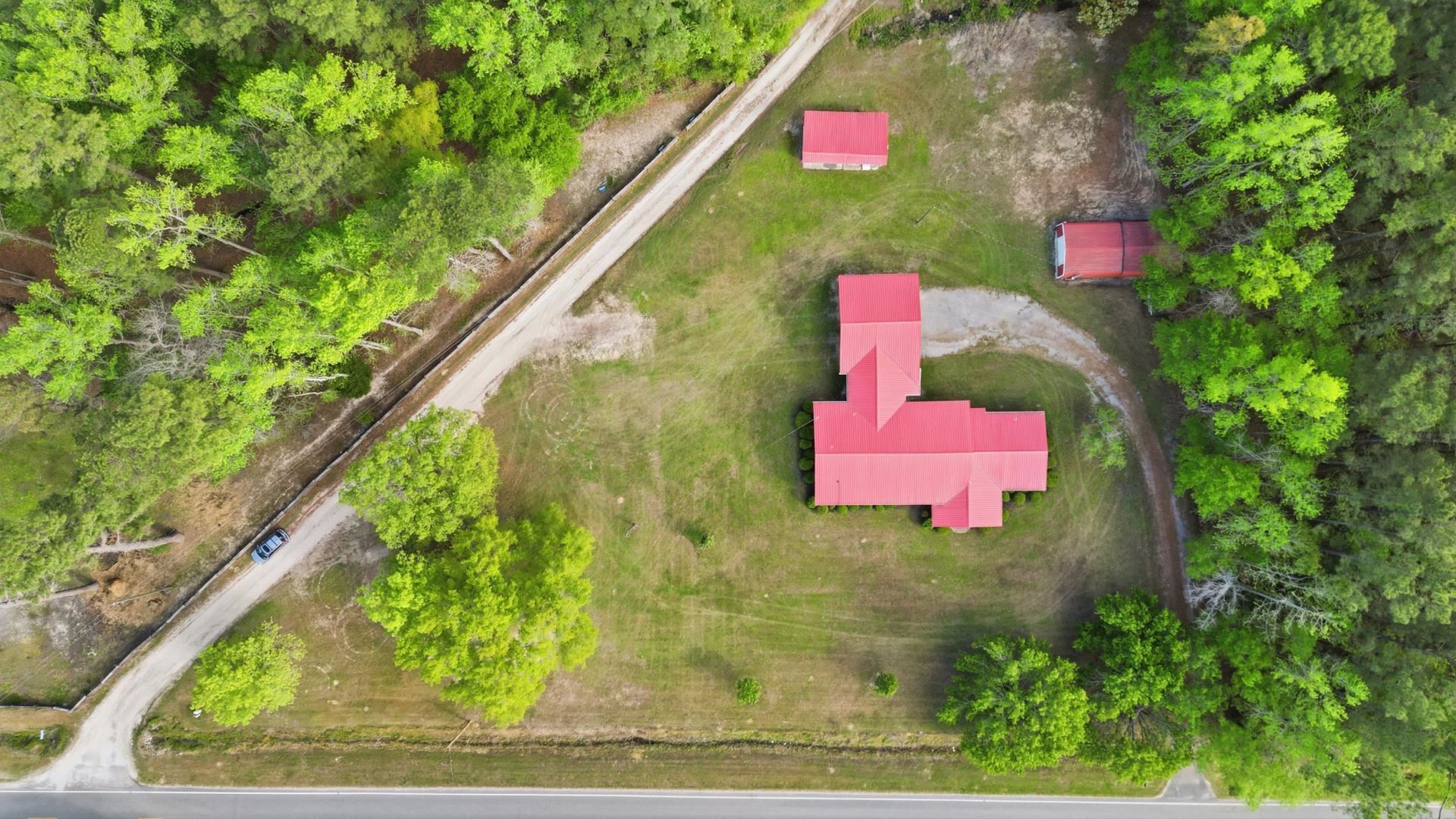 1835 Highway 45 Photo 32