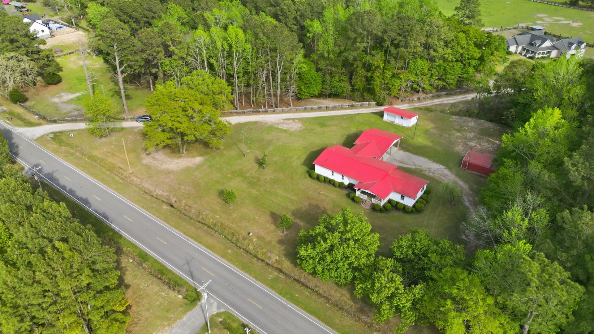 1835 Highway 45 Photo 34