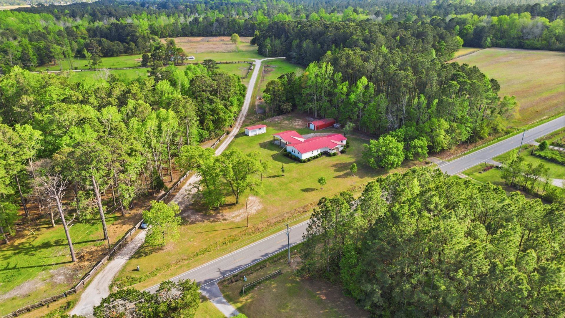 1835 Highway 45 Photo 35