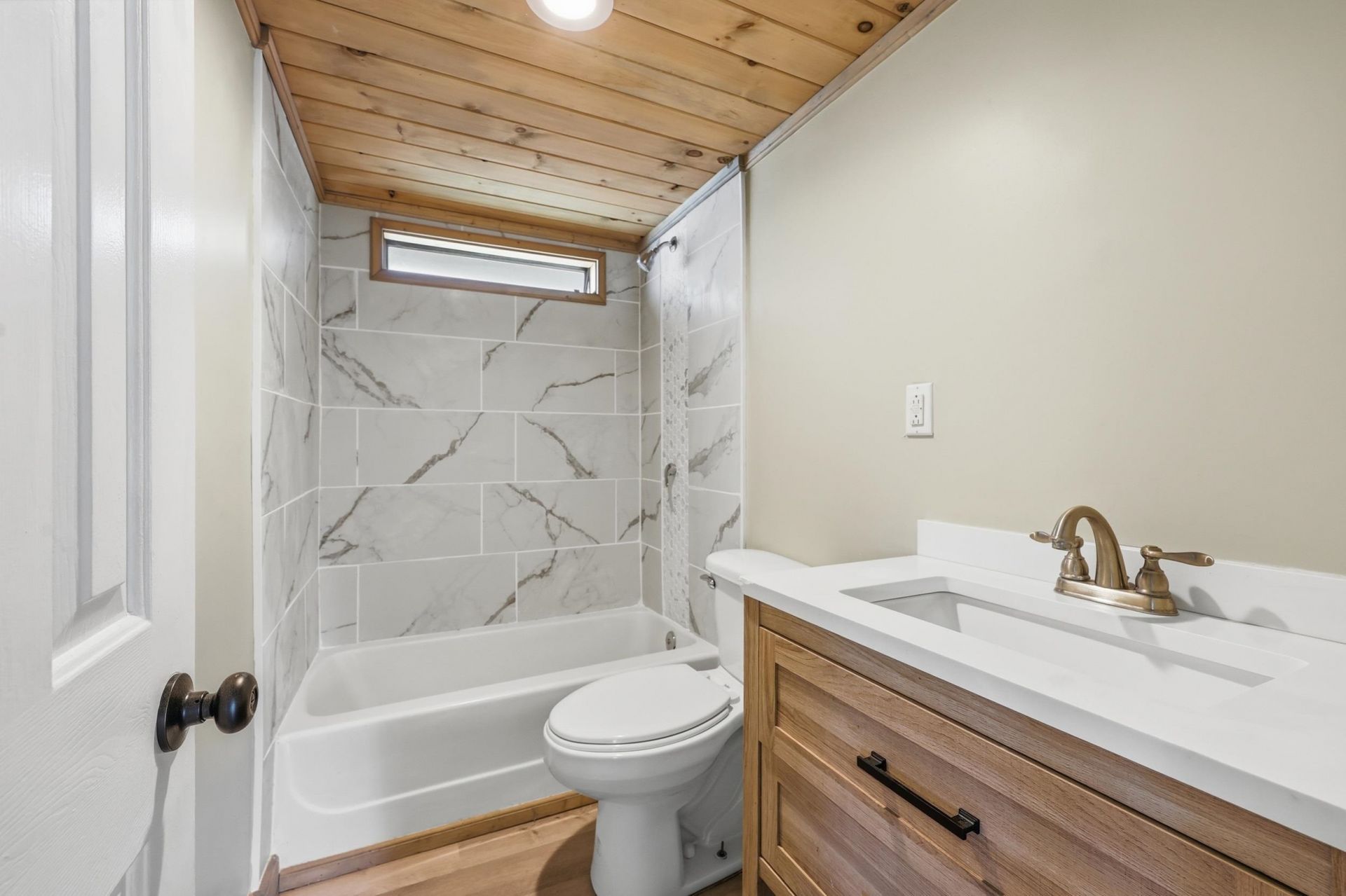 1835 Highway 45 Photo 7