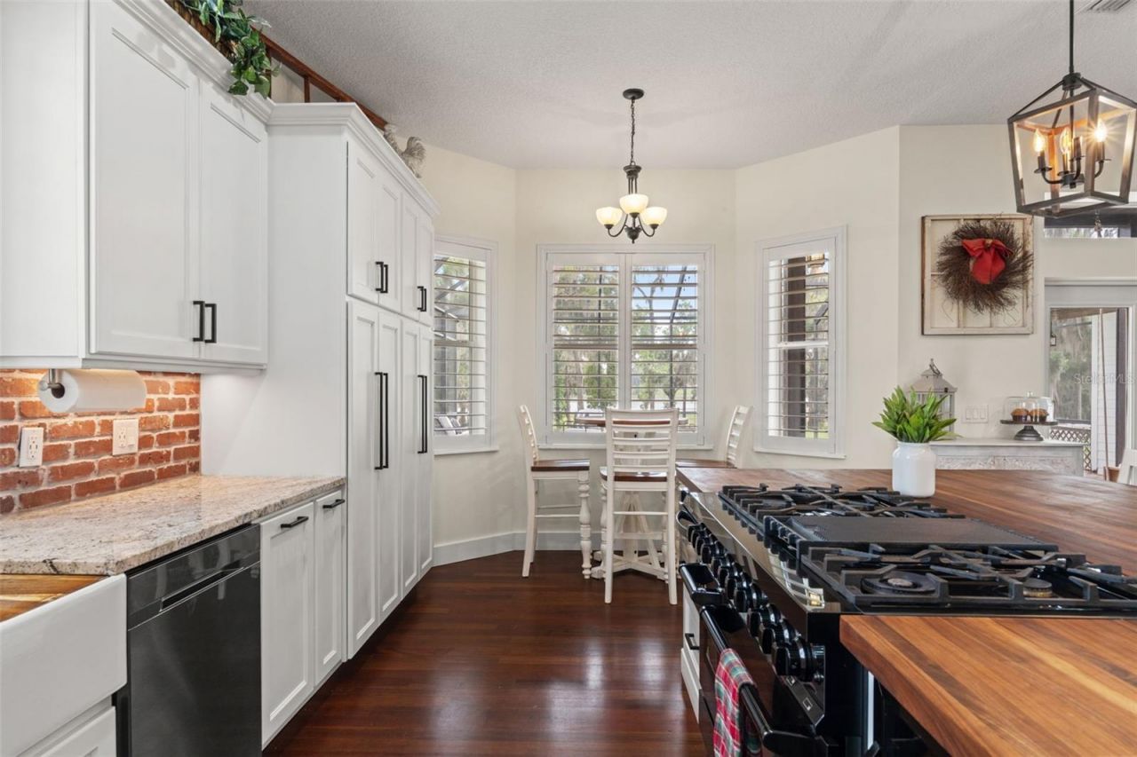 18420 Hancock Bluff Road, Dade City, FL 33523 Photo