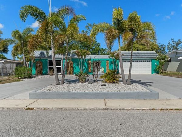 3345 BLUE BIRD DRIVE , HOLIDAY, FL 34690