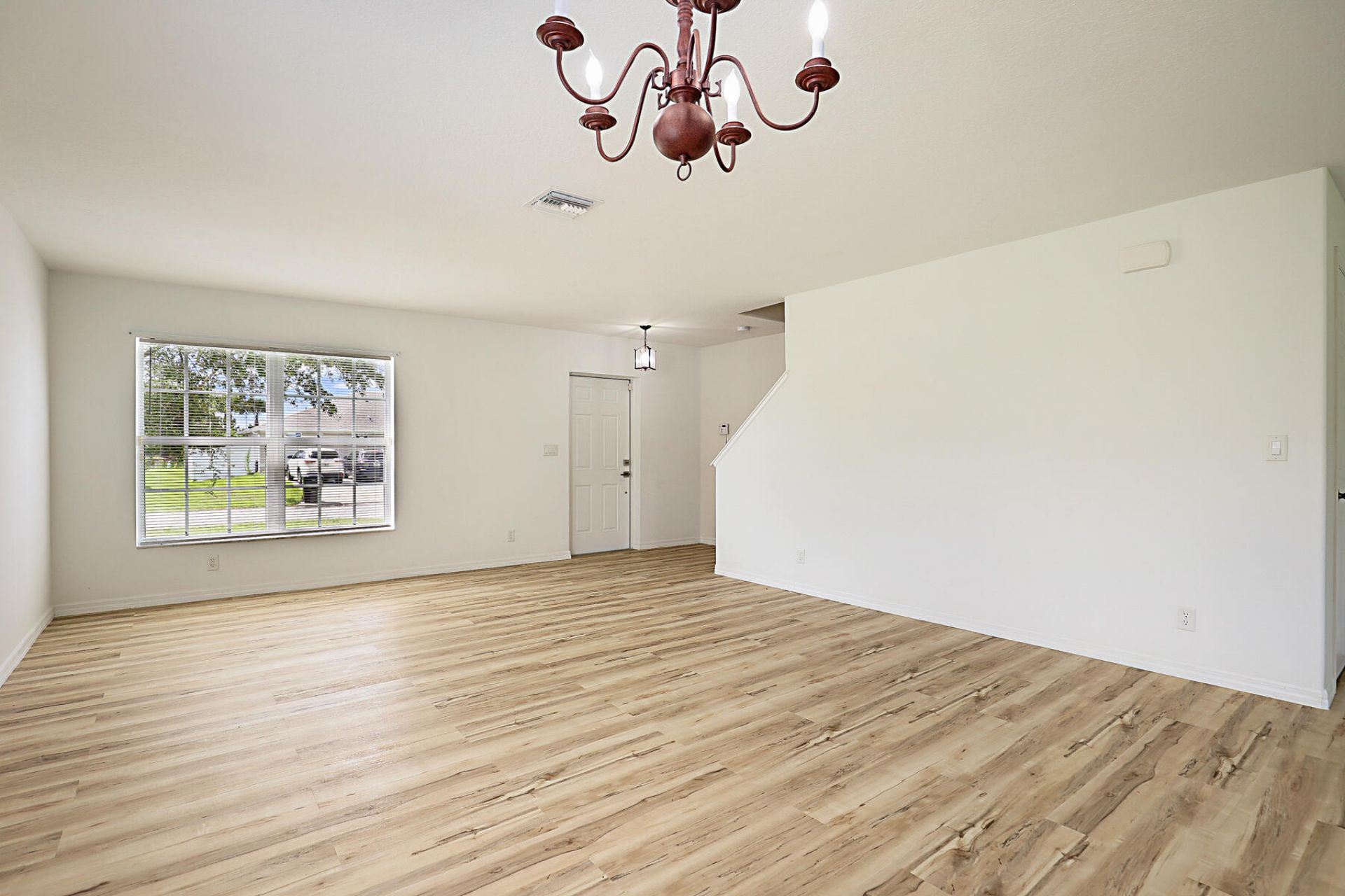 617 SE Karrigan Terrace, Port Saint Lucie, FL 34983 Photo