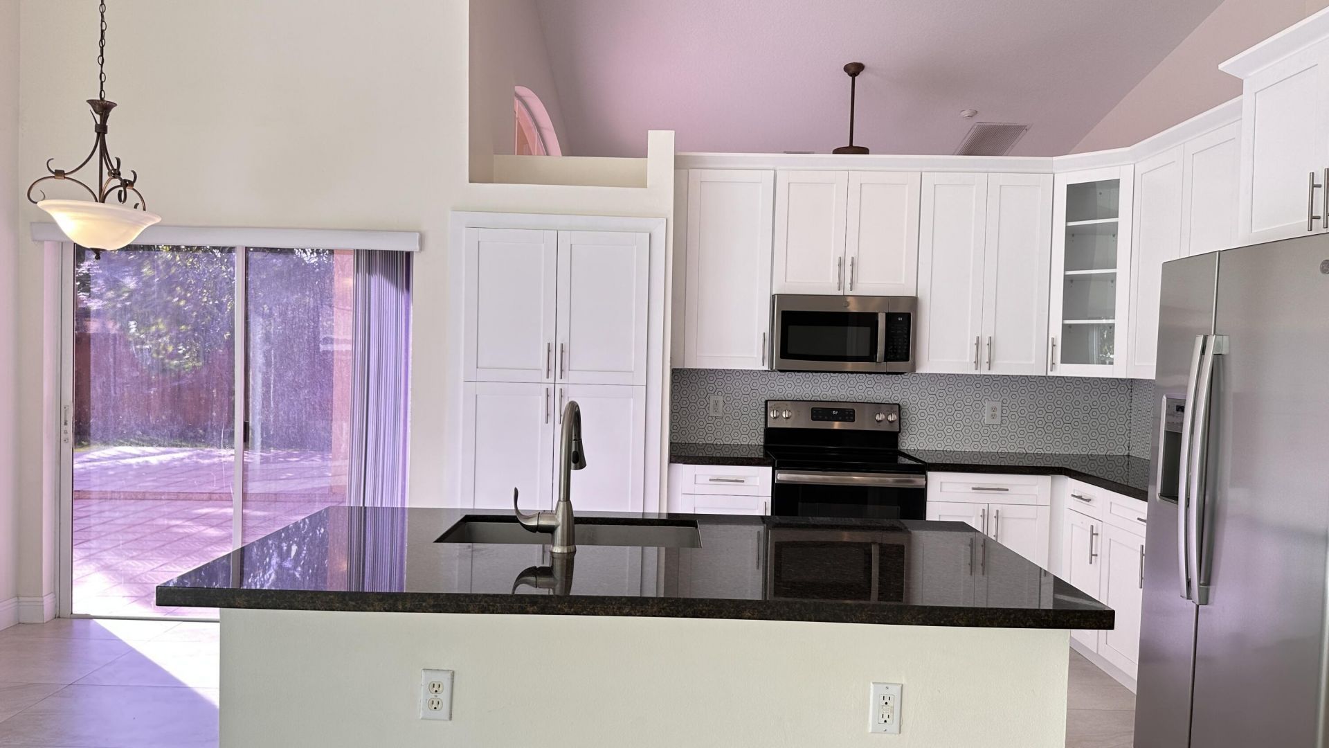 19010 SW 10th Street, Pembroke Pines, FL 33029 Photo