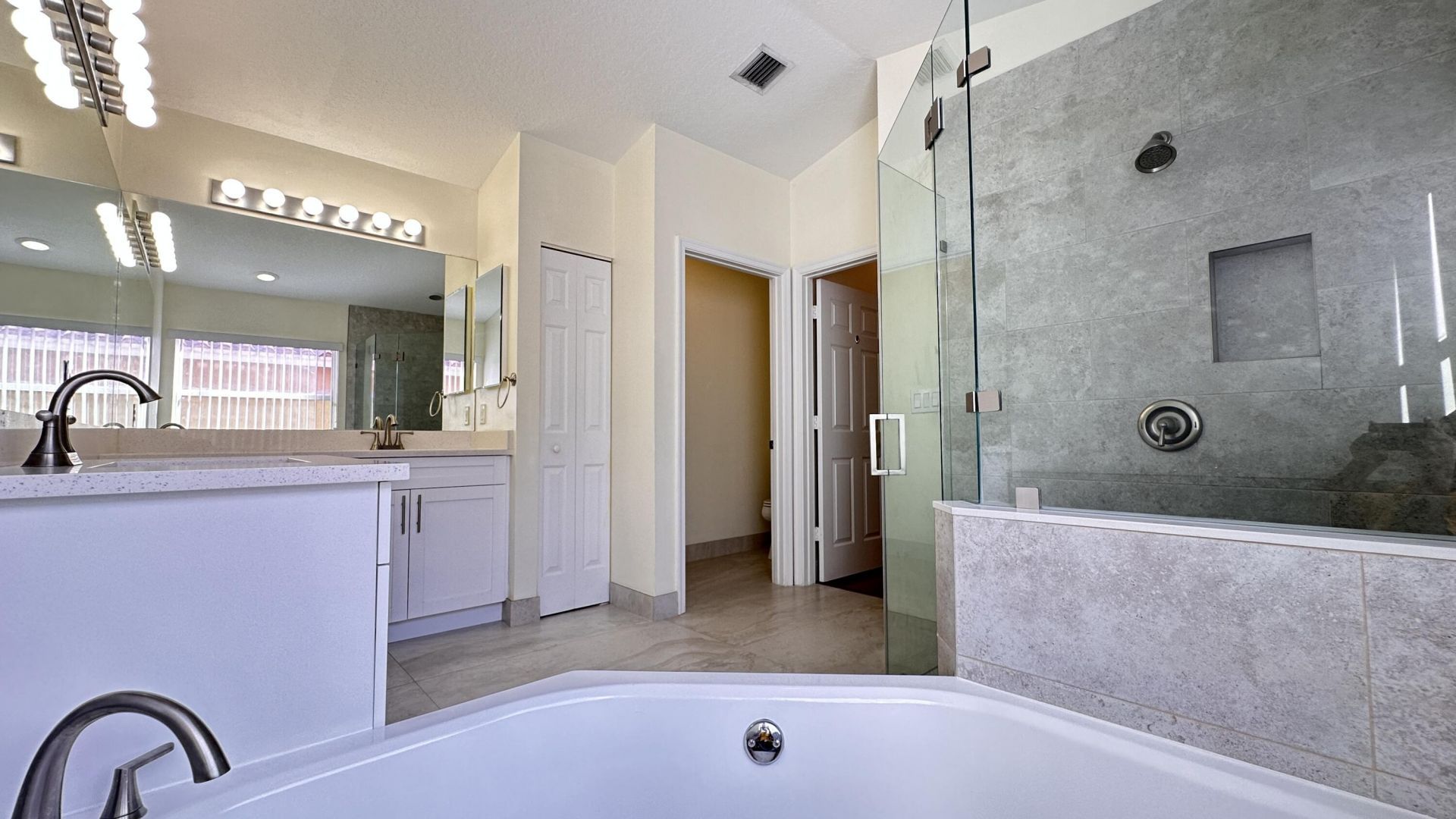 19010 SW 10th Street, Pembroke Pines, FL 33029 Photo