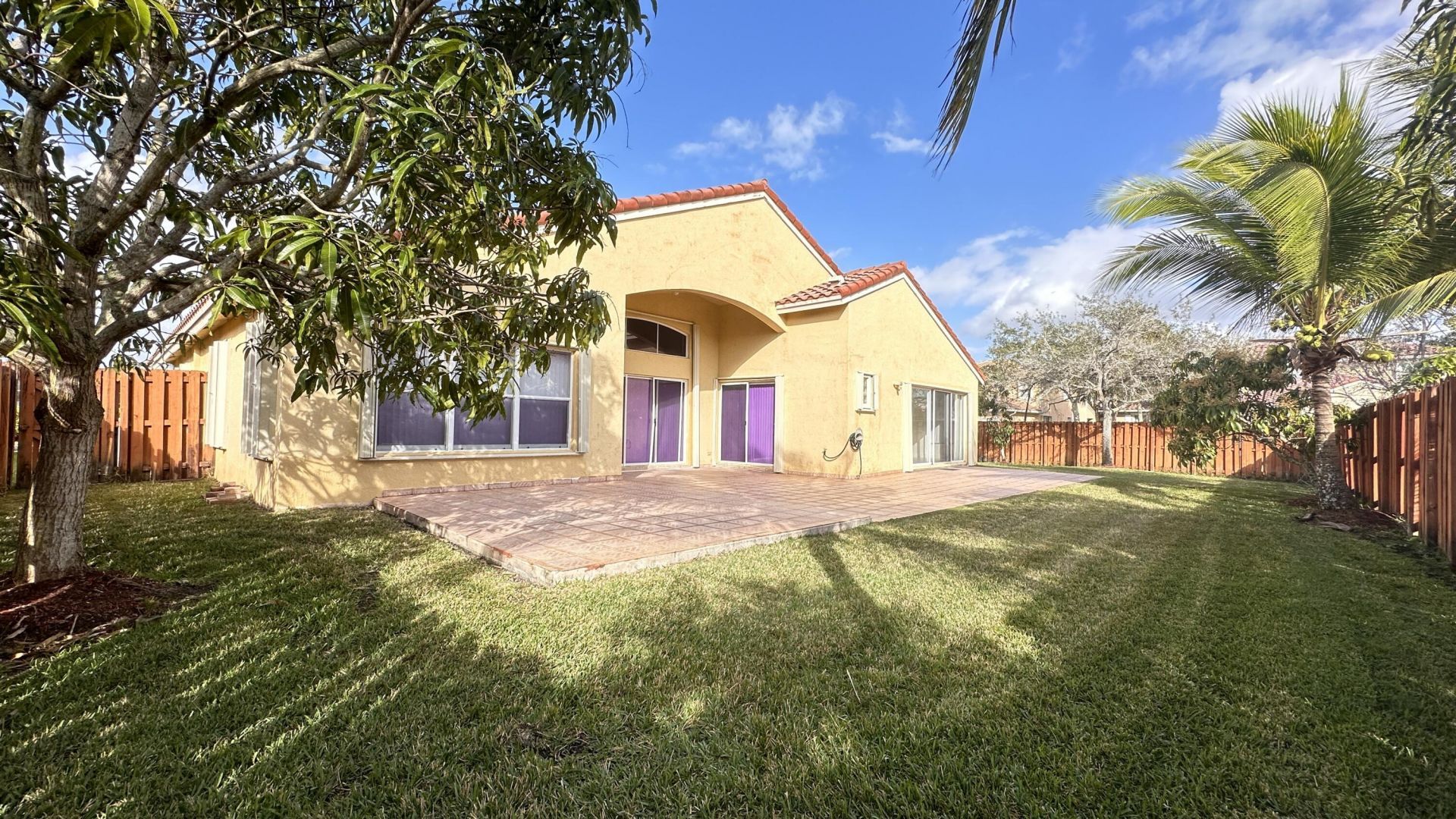 19010 SW 10th Street, Pembroke Pines, FL 33029 Photo