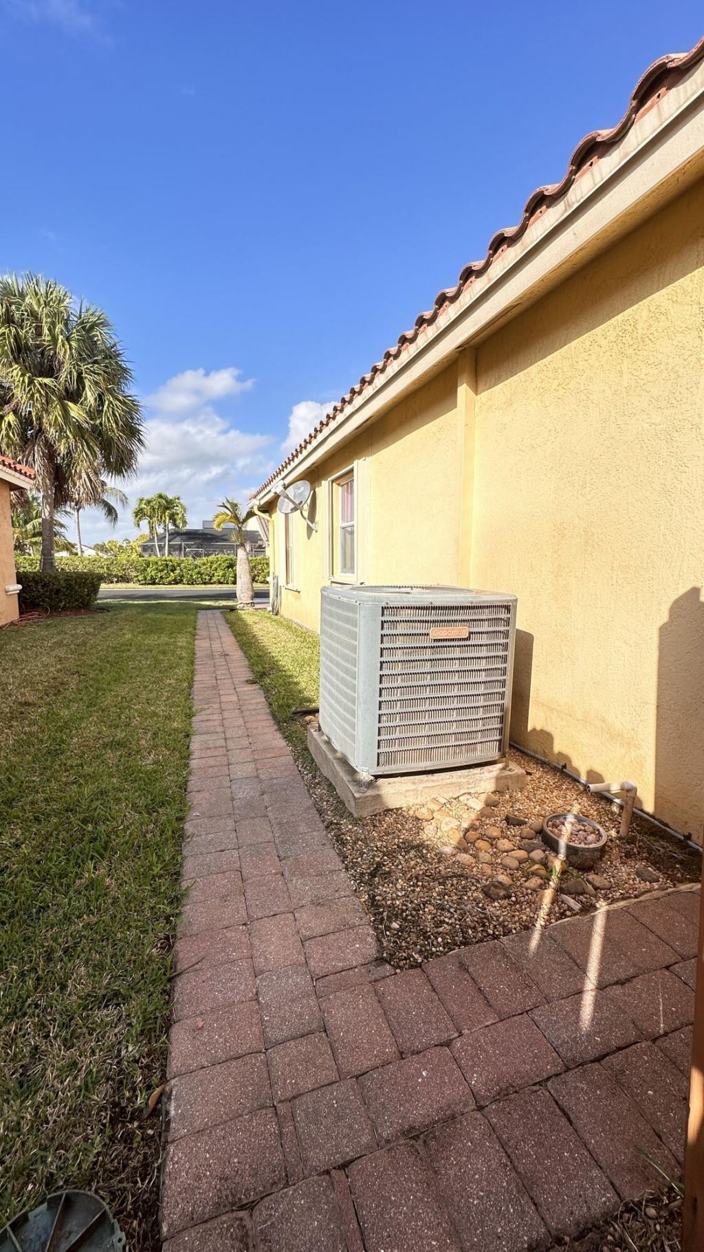 19010 SW 10th Street, Pembroke Pines, FL 33029 Photo