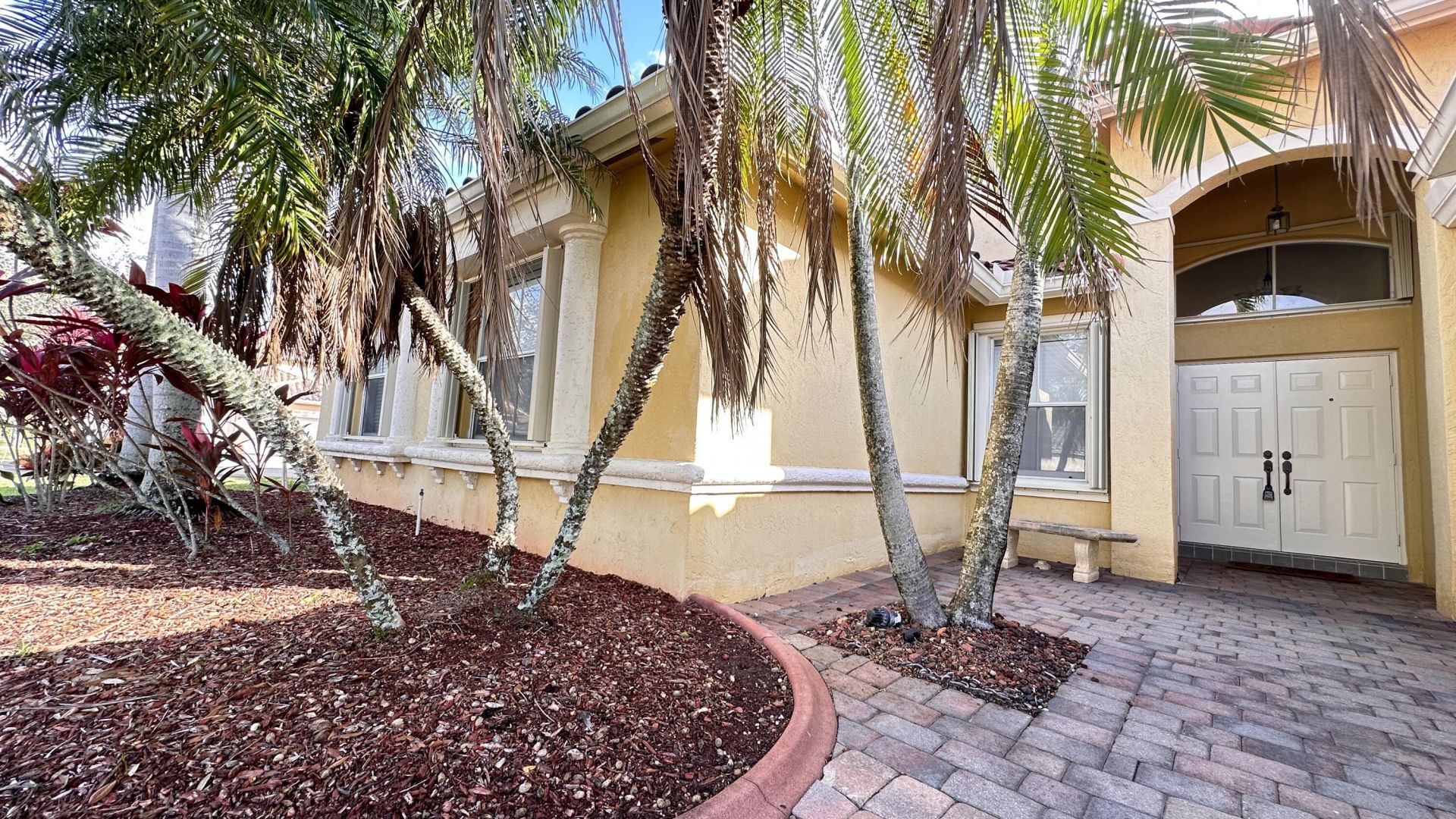 19010 SW 10th Street, Pembroke Pines, FL 33029 Photo