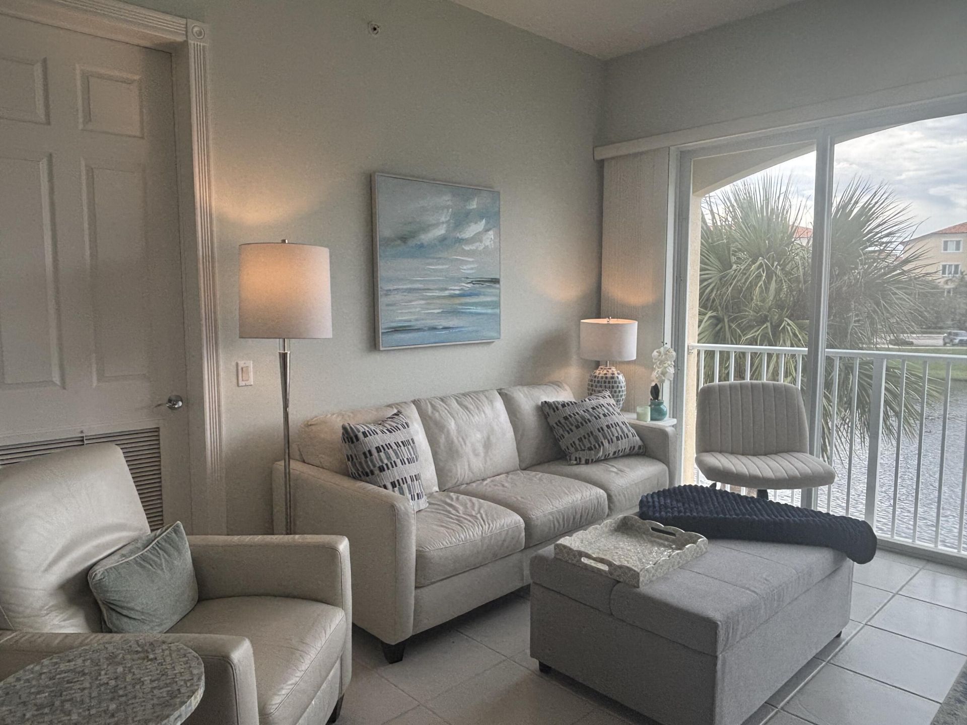 2 E Harbour Isle Dr Drive E, Unit 204, Fort Pierce, FL 34949 Photo