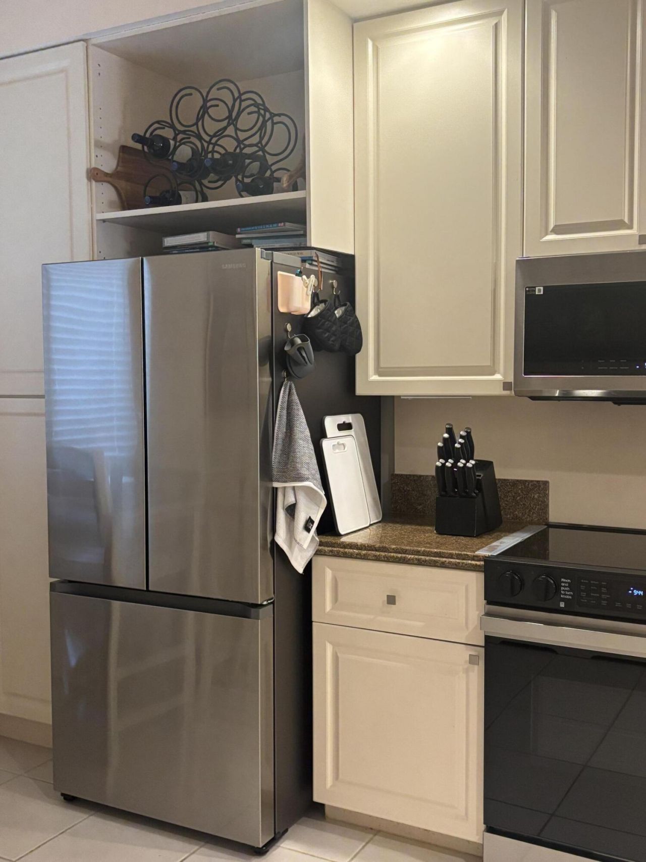 2 E Harbour Isle Dr Drive E, Unit 204, Fort Pierce, FL 34949 Photo