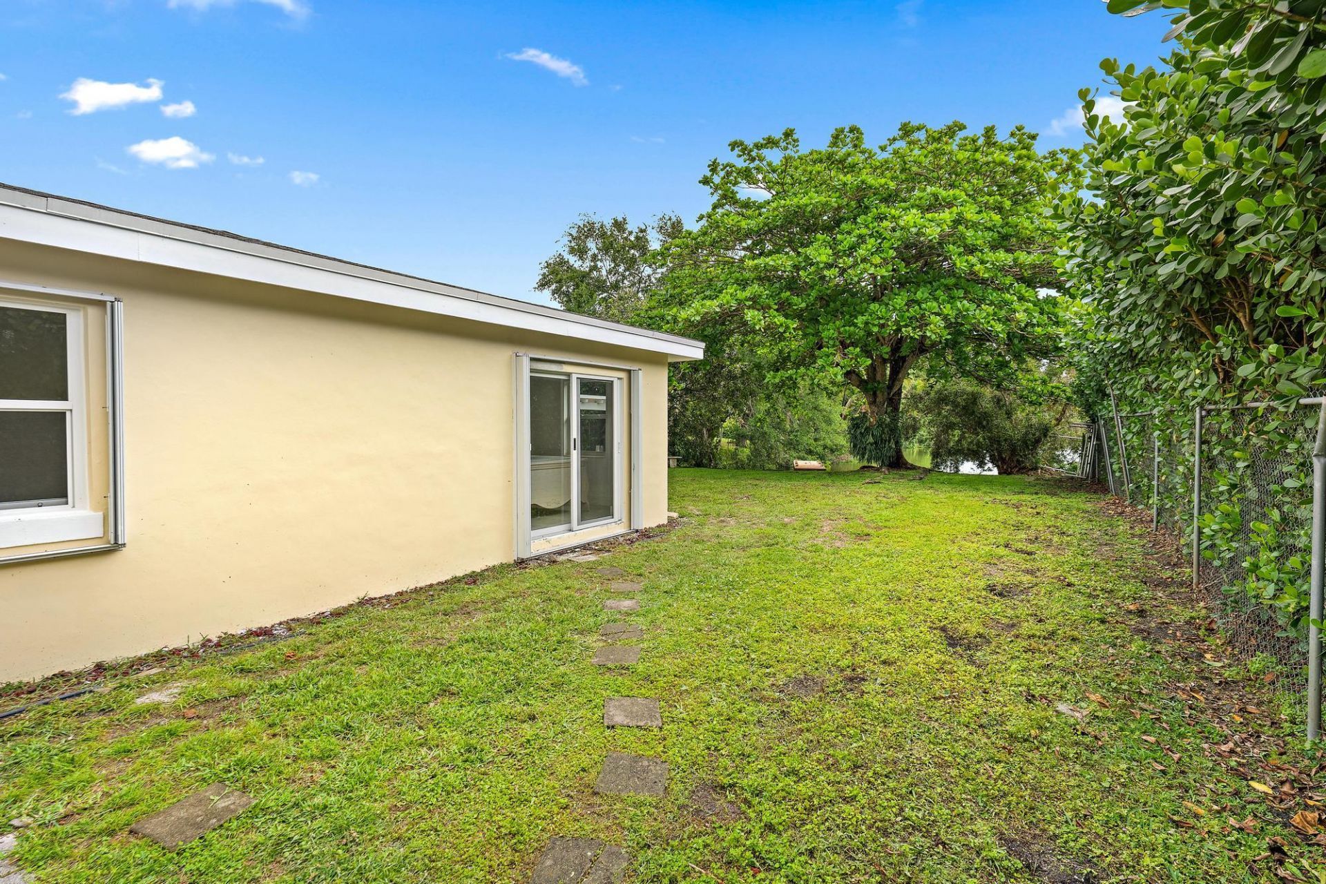 4030 E Gem Lake Drive, West Palm Beach, FL 33406 Photo