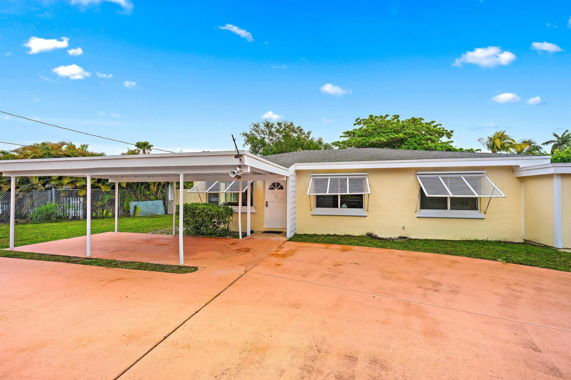 4030 E Gem Lake Drive, West Palm Beach, FL 33406 Photo