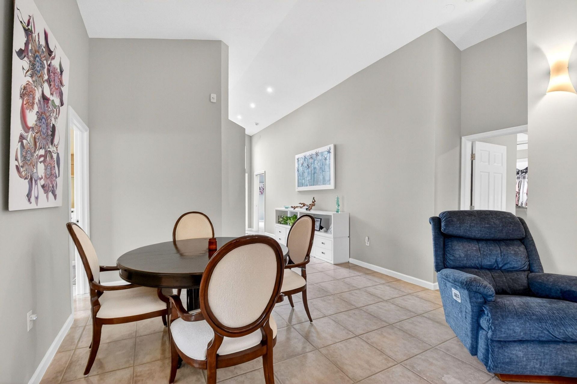 5067 Robino Circle, West Palm Beach, FL 33417 Photo