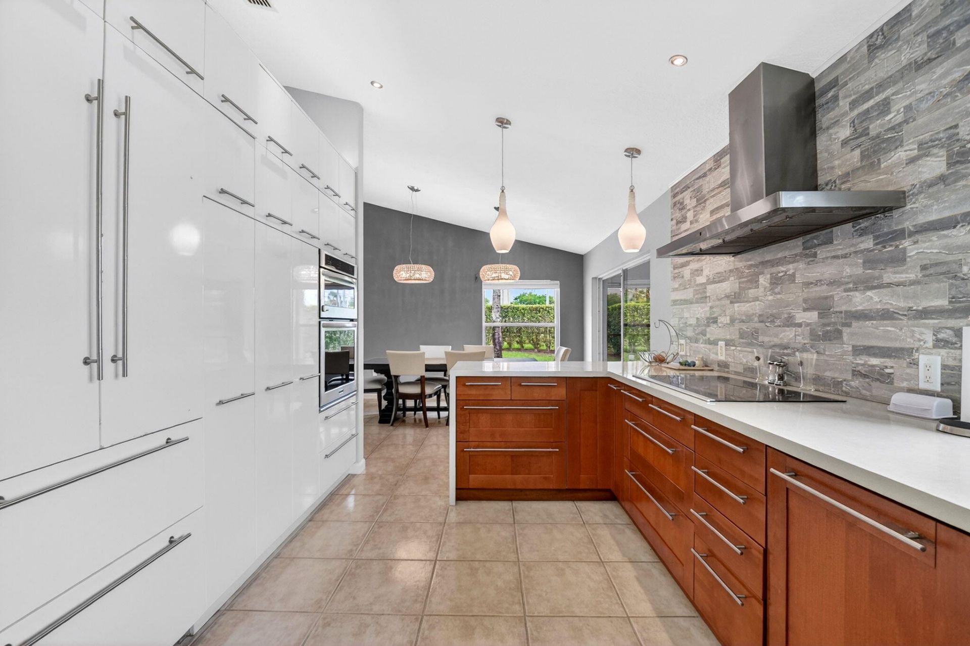 5067 Robino Circle, West Palm Beach, FL 33417 Photo