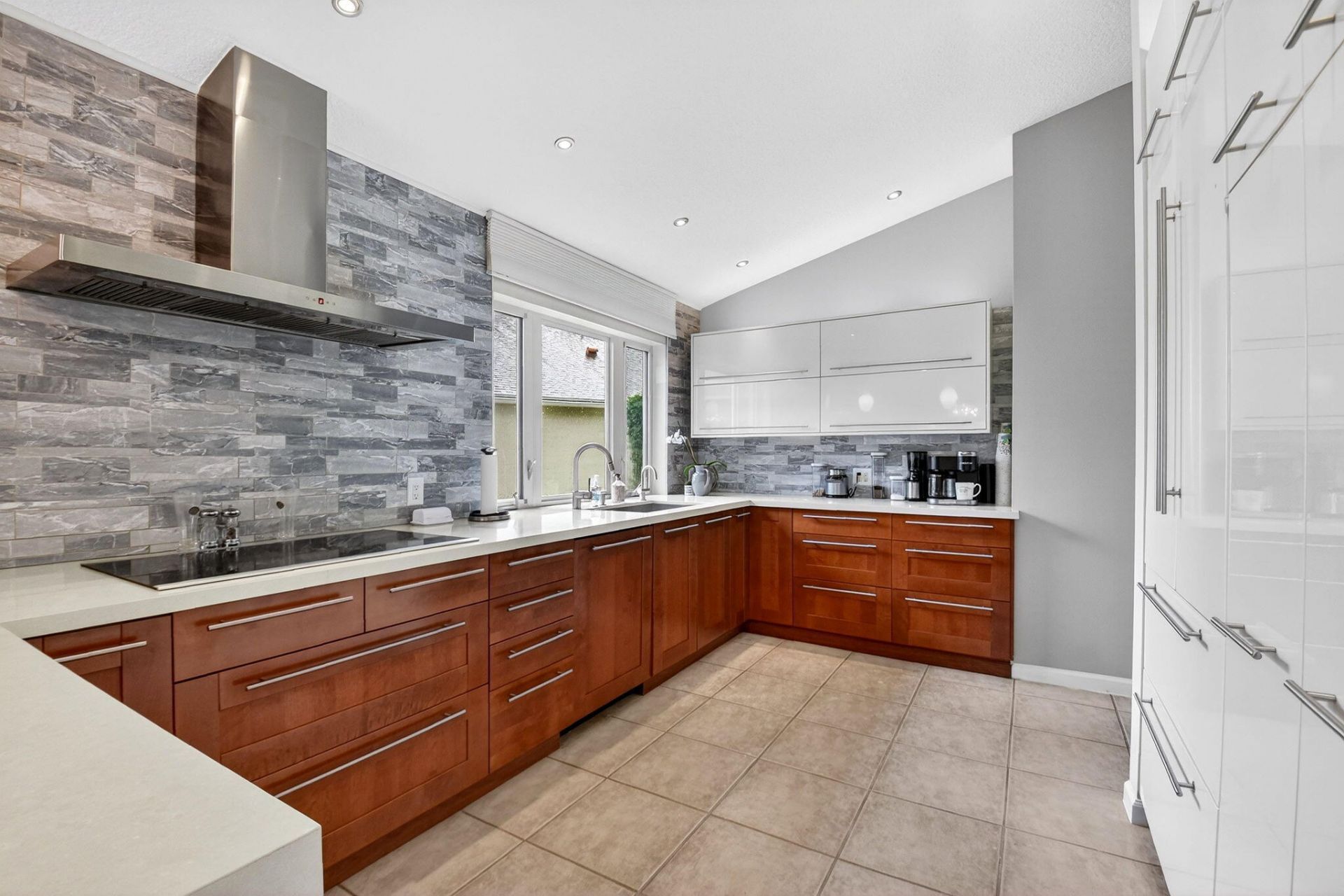 5067 Robino Circle, West Palm Beach, FL 33417 Photo