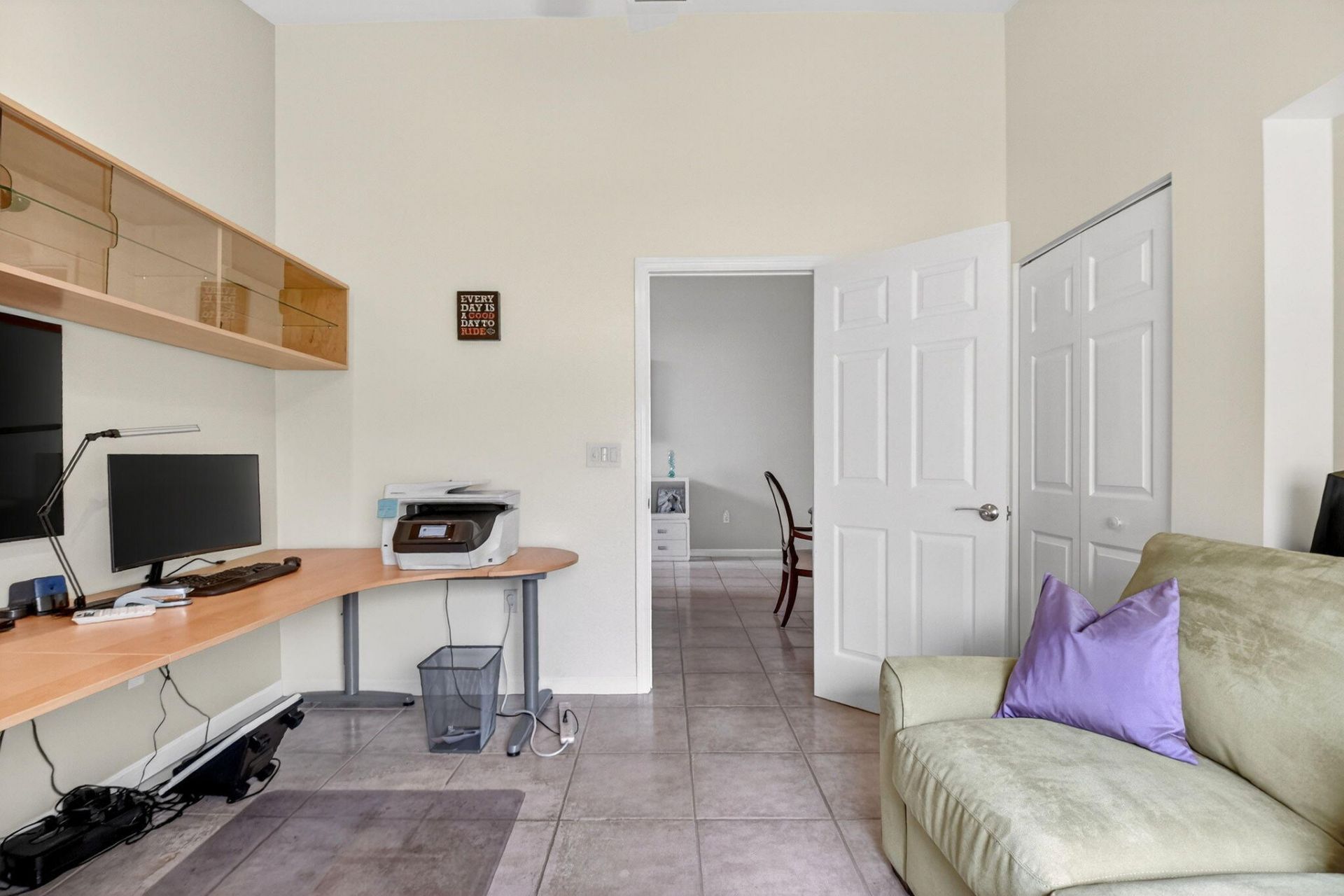 5067 Robino Circle, West Palm Beach, FL 33417 Photo