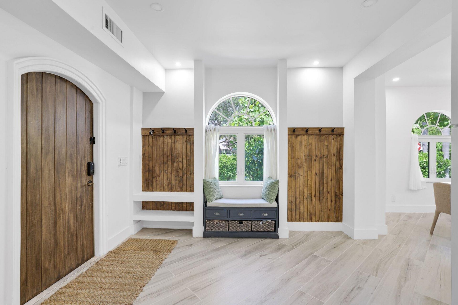 706 Sunset Road, West Palm Beach, FL 33401 Photo