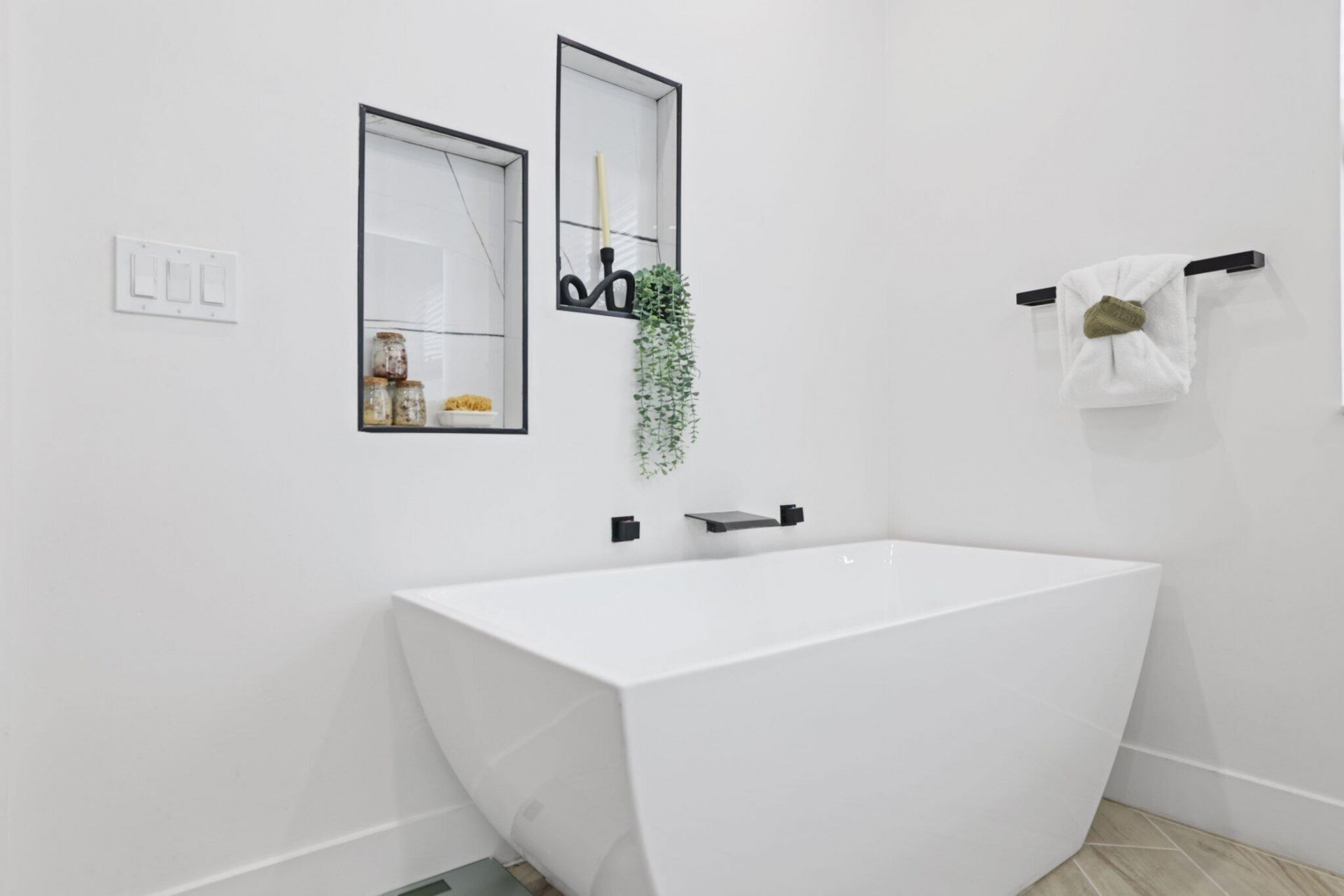 706 Sunset Road, West Palm Beach, FL 33401 Photo