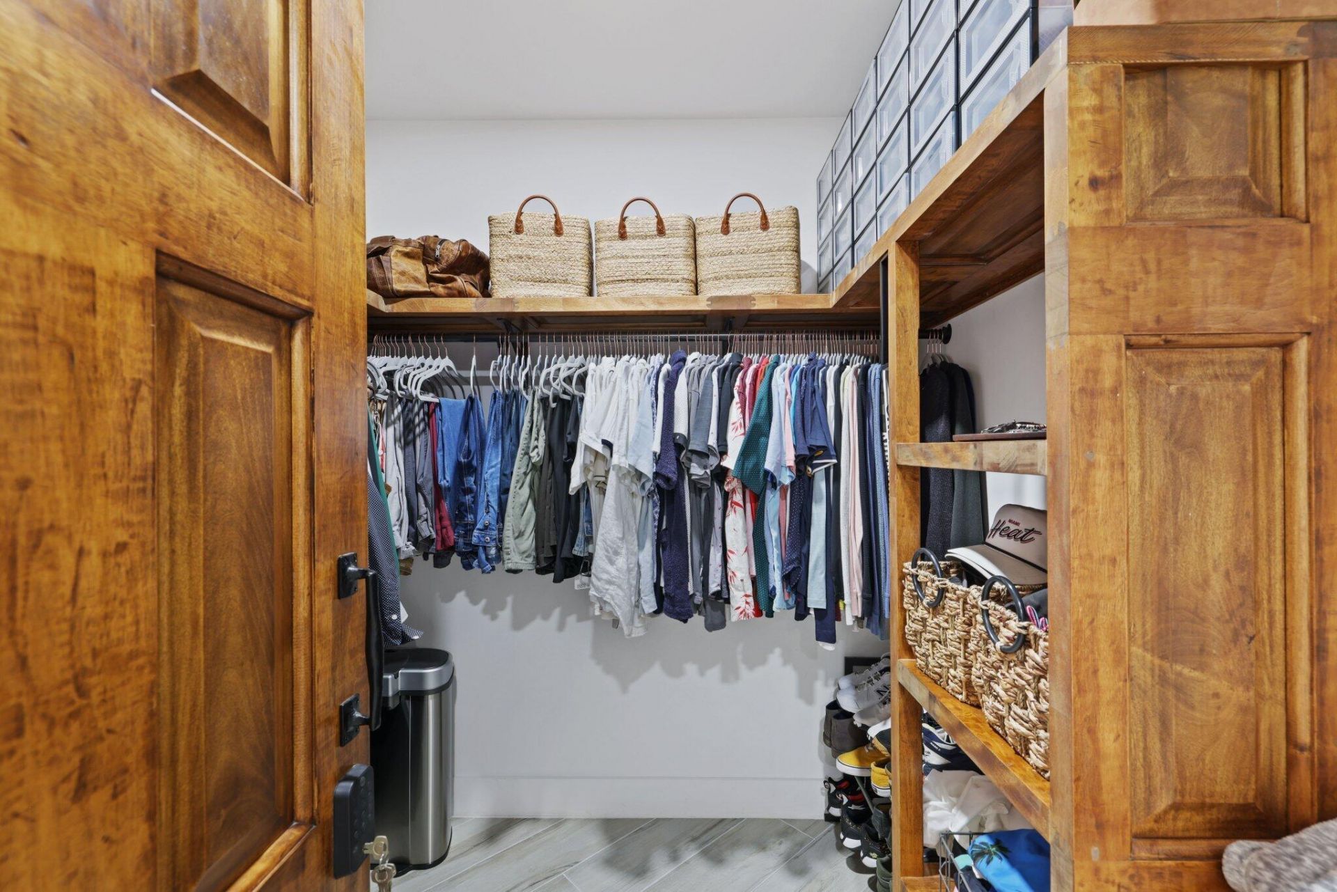 706 Sunset Road, West Palm Beach, FL 33401 Photo