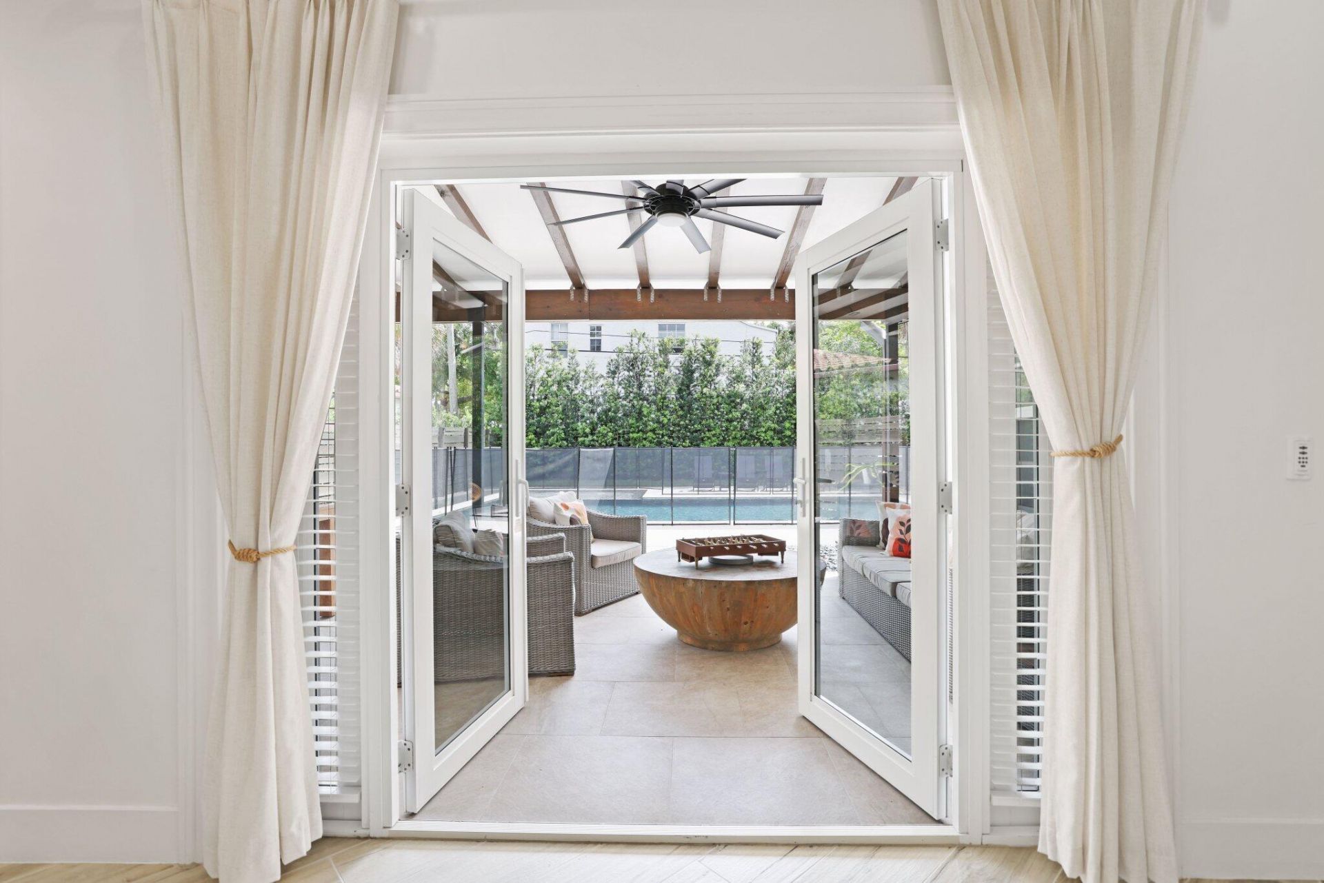 706 Sunset Road, West Palm Beach, FL 33401 Photo