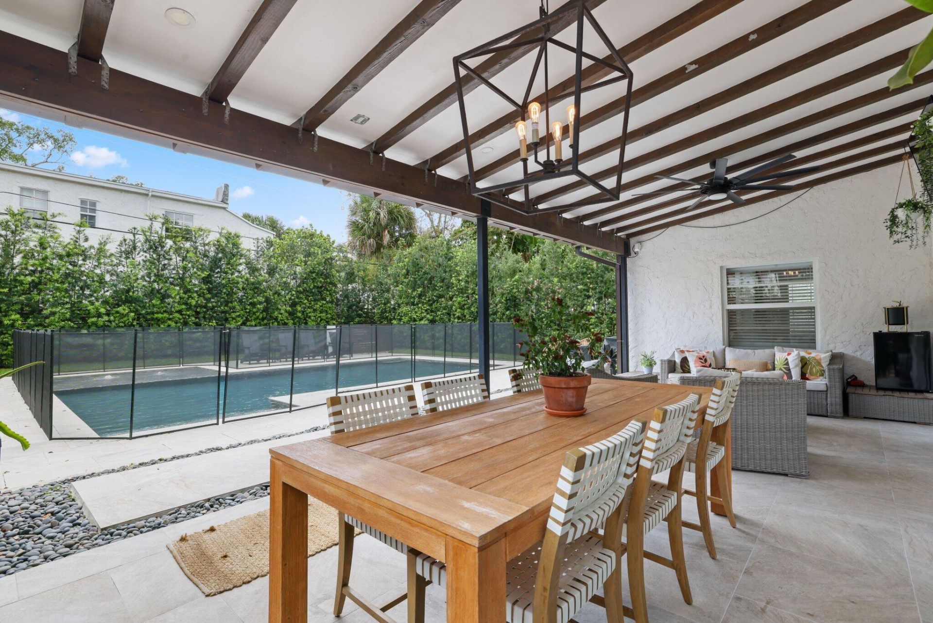 706 Sunset Road, West Palm Beach, FL 33401 Photo