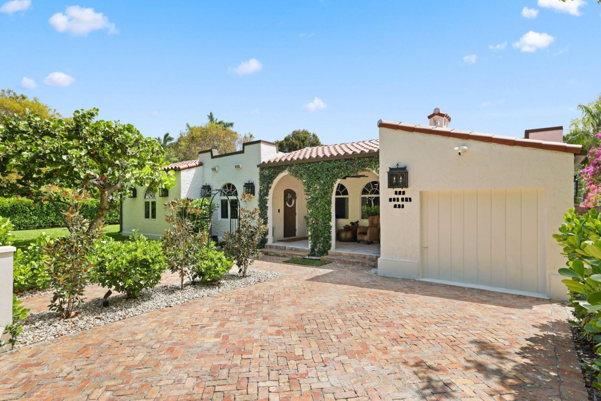 706 Sunset Road, West Palm Beach, FL 33401 Photo