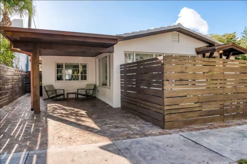 706 Sunset Road, West Palm Beach, FL 33401 Photo