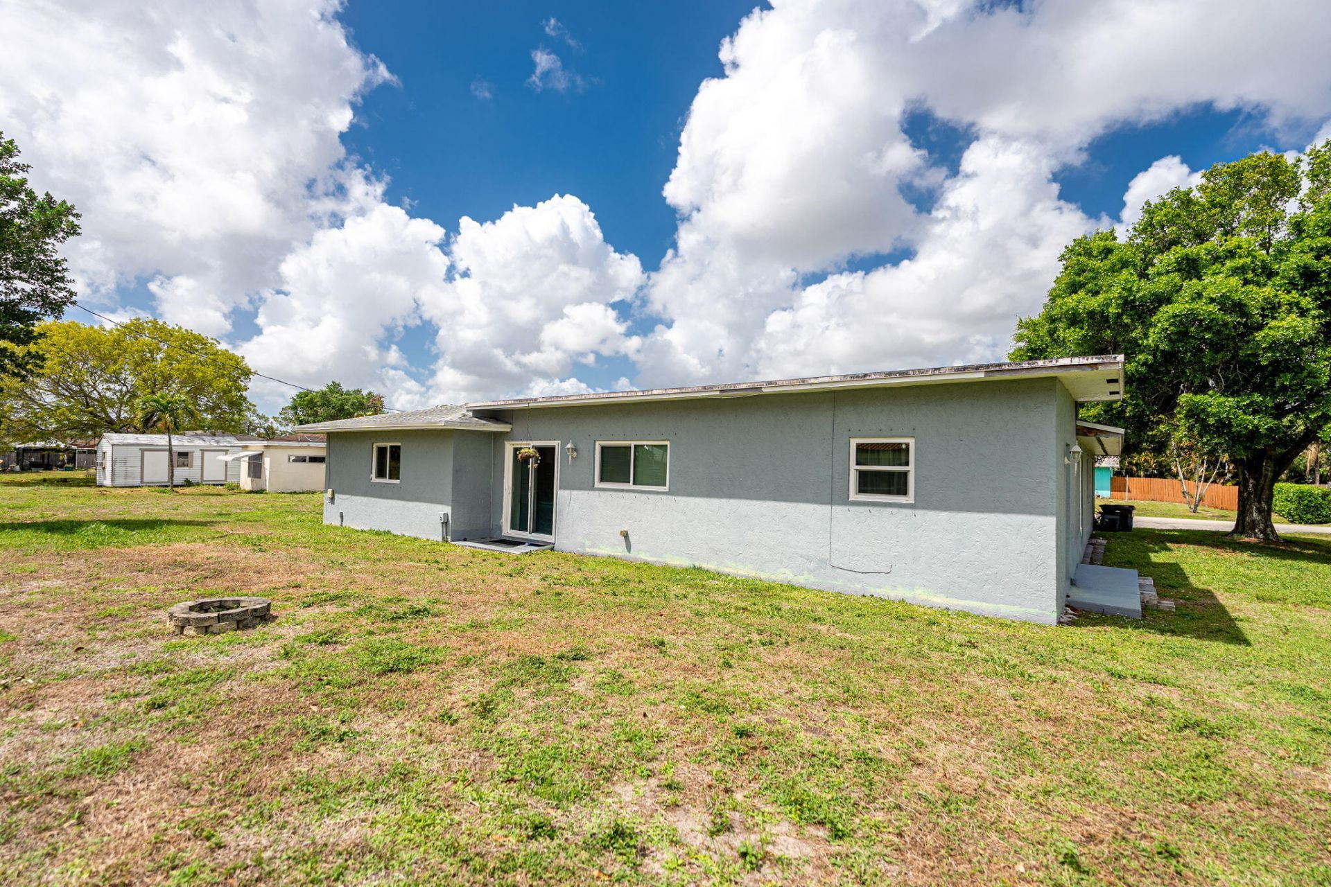 13 W Palmetto Road, Lake Worth, FL 33467 Photo