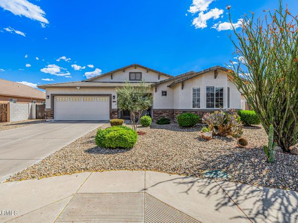 18505 W PORT AU PRINCE Lane, Surprise, AZ 85388