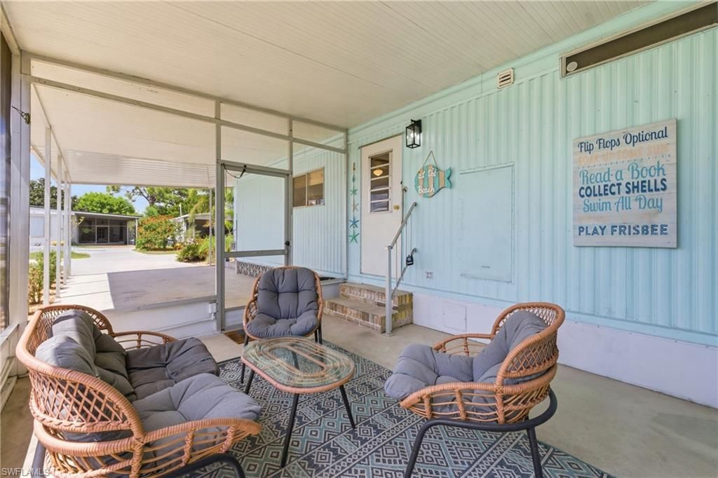 726 Knotty Pine Cir , North Fort Myers, FL 33917 Photo