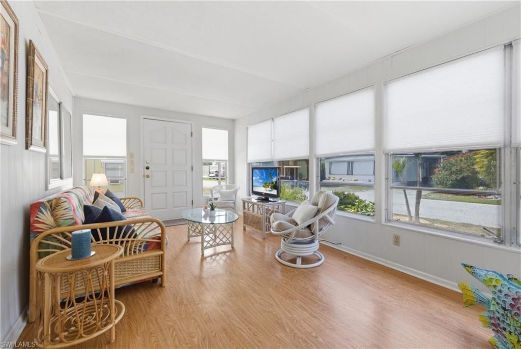 726 Knotty Pine Cir , North Fort Myers, FL 33917 Photo