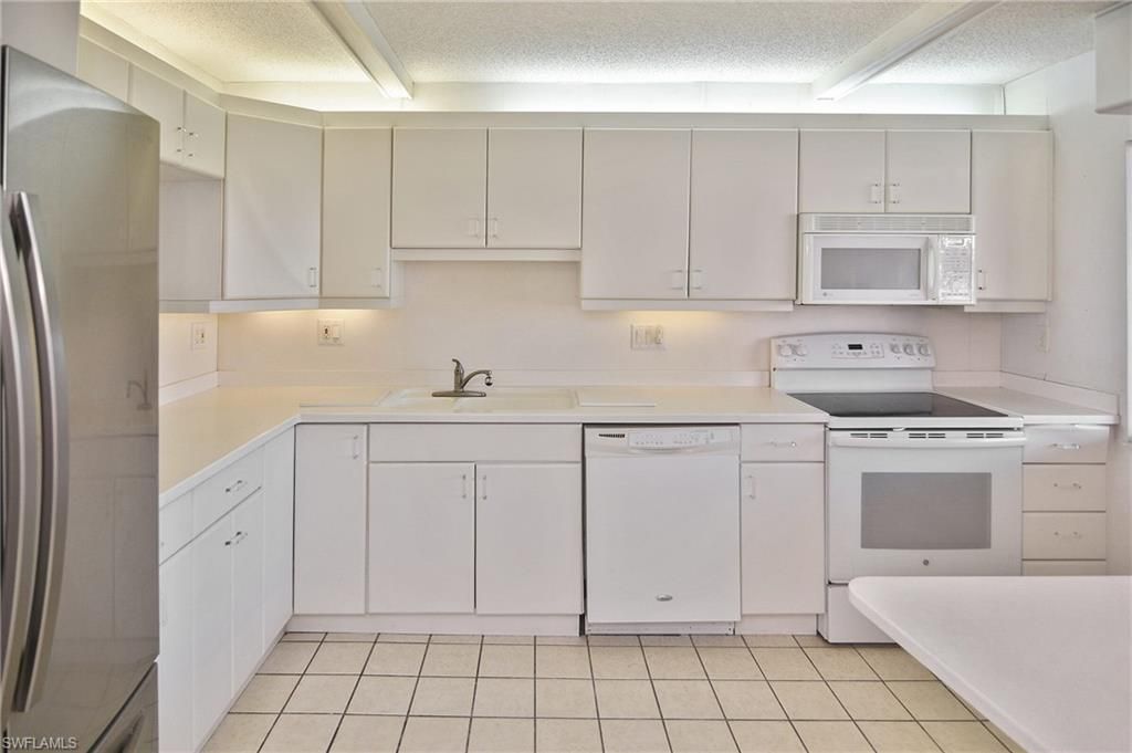 200 Periwinkle Way , Unit 225, Sanibel, FL 33957 Photo