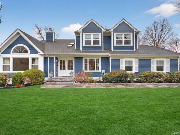 45 E Hill Road , Cortlandt Manor, NY 10567