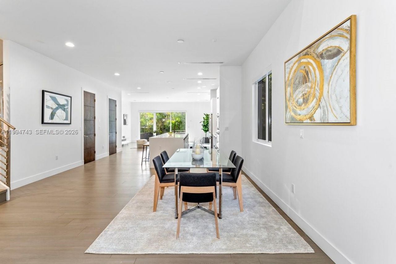 3052 Day Ave , Unit 2, Miami, FL 33133 Photo