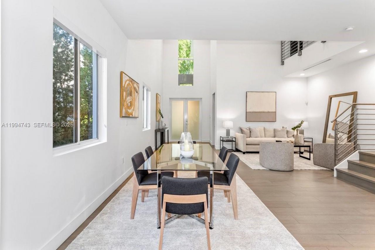 3052 Day Ave , Unit 2, Miami, FL 33133 Photo