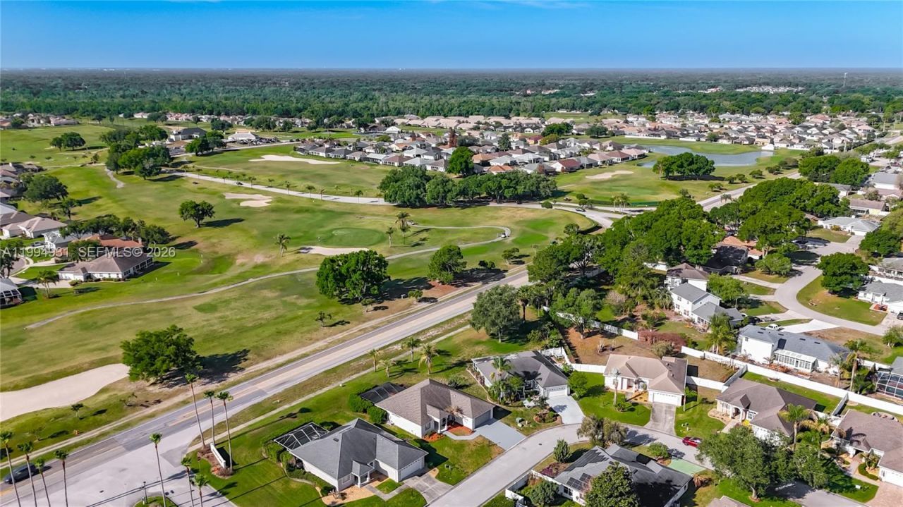 7443 Beaumont Dr , Lakeland, FL 33810 Photo