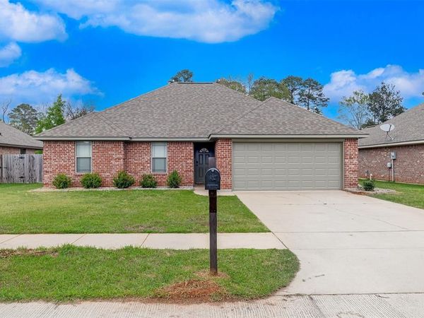521 Big Red Circle, Haughton, LA 71037