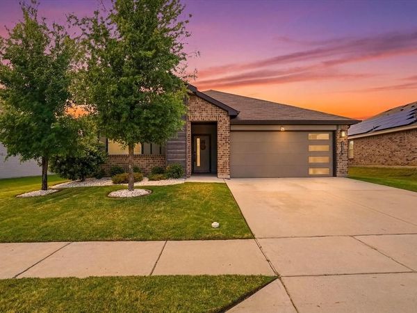 1513 Hulen Park Trail, Alvarado, TX 76009