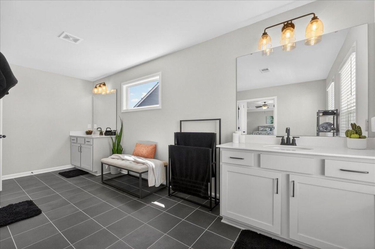 447 Navona Drive Photo 28