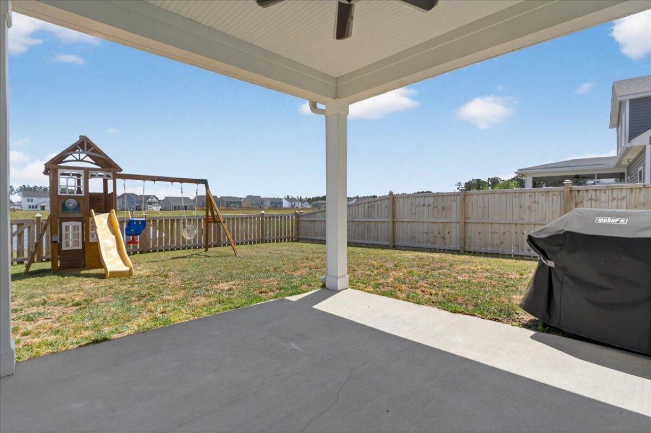 447 Navona Drive Photo 35