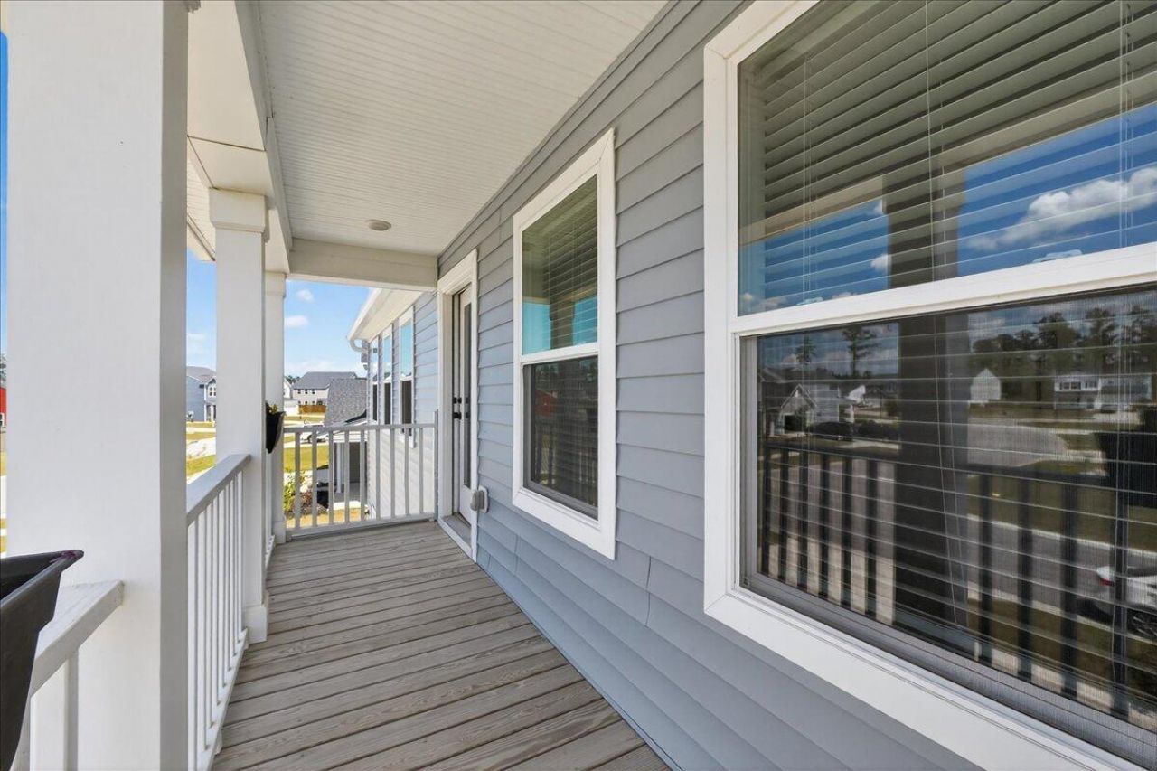 447 Navona Drive Photo 41