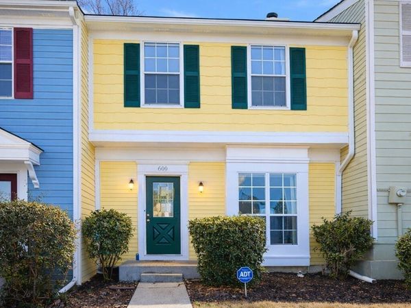 603 Wedgewood Way, Atlanta, GA 30350